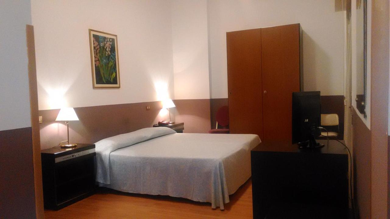 Crisol Europa Hotel Palermo Ngoại thất bức ảnh